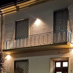 https://affittacamere-via-bini.it-tuscanyhotel.com