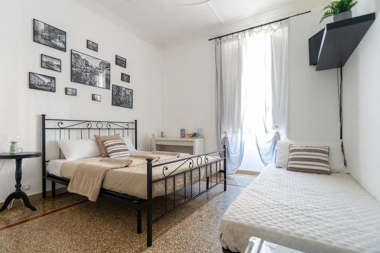 Bed & Breakfast Zaira B&B Rome Italy